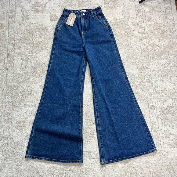 NWT Meshki Lennox Denim Strapless Top & Wide Leg Jeans Set XXS Tall Fit Blue - Picture 4 of 11